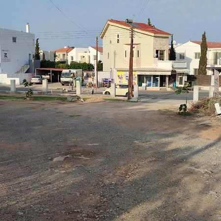 Detached Cozy Studio Paralimni Luaran gambar