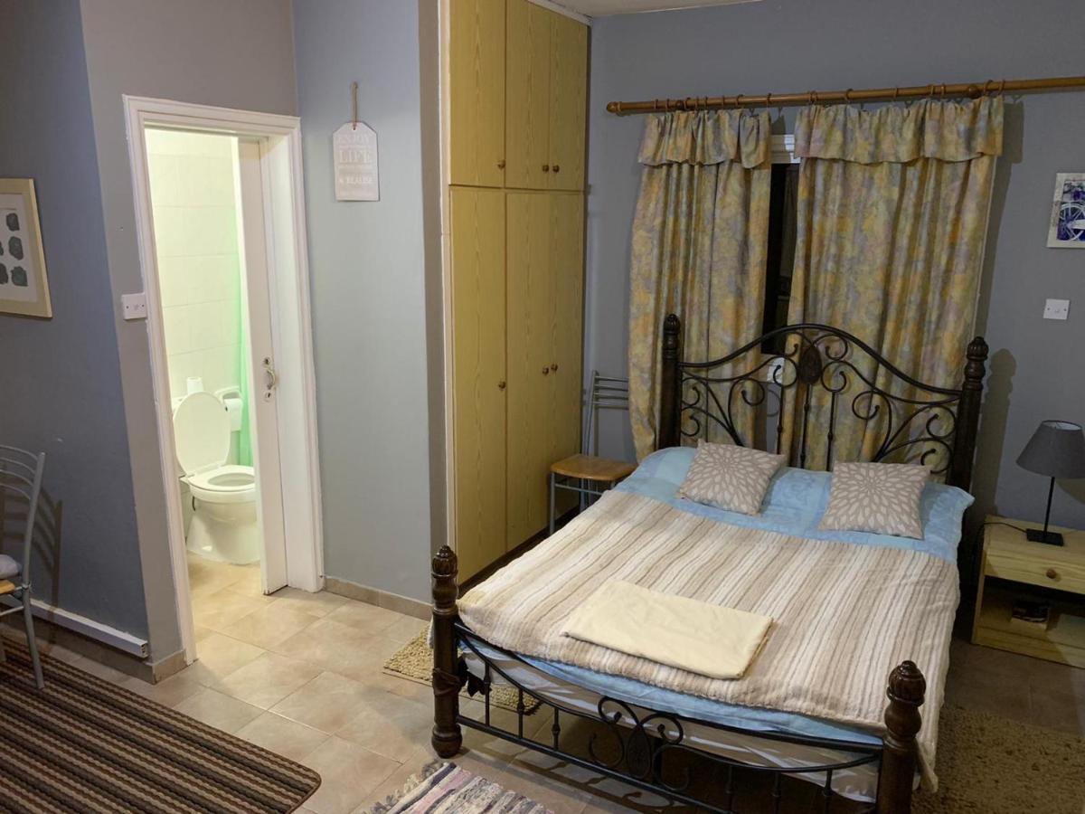 Detached Cozy Studio Paralimni Luaran gambar